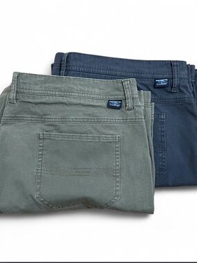 L.L.Bean Bean Flex Shorts Gray & Navy Blue